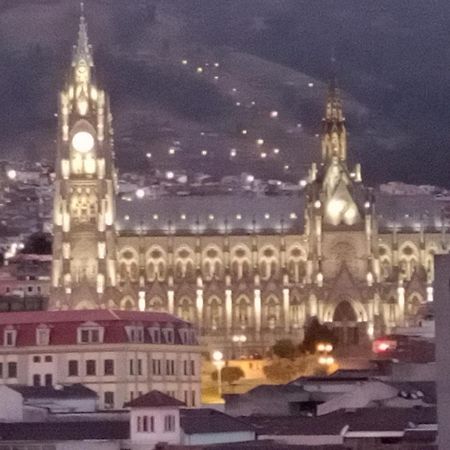 Hostal Atlantis Quito Dış mekan fotoğraf