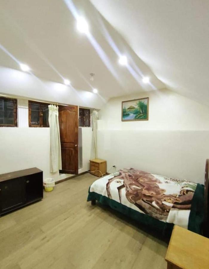 Hostal Atlantis Quito Dış mekan fotoğraf