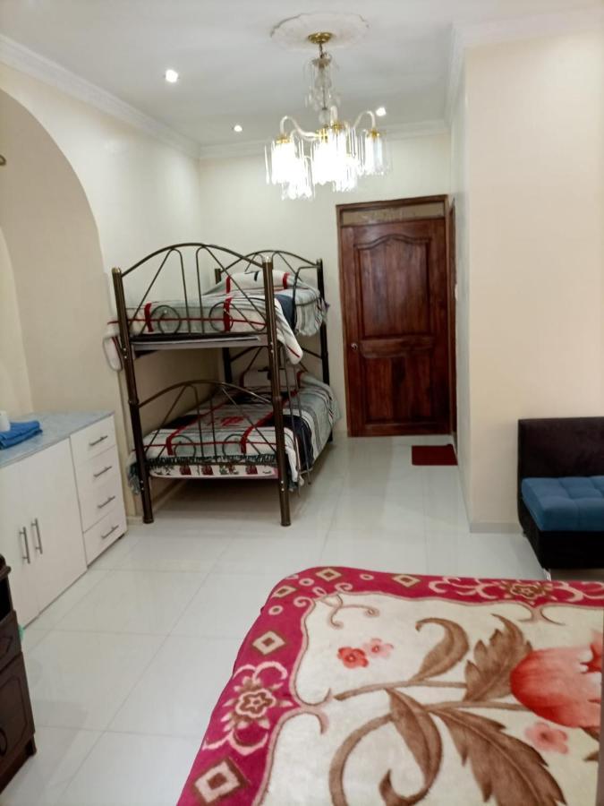 Hostal Atlantis Quito Dış mekan fotoğraf