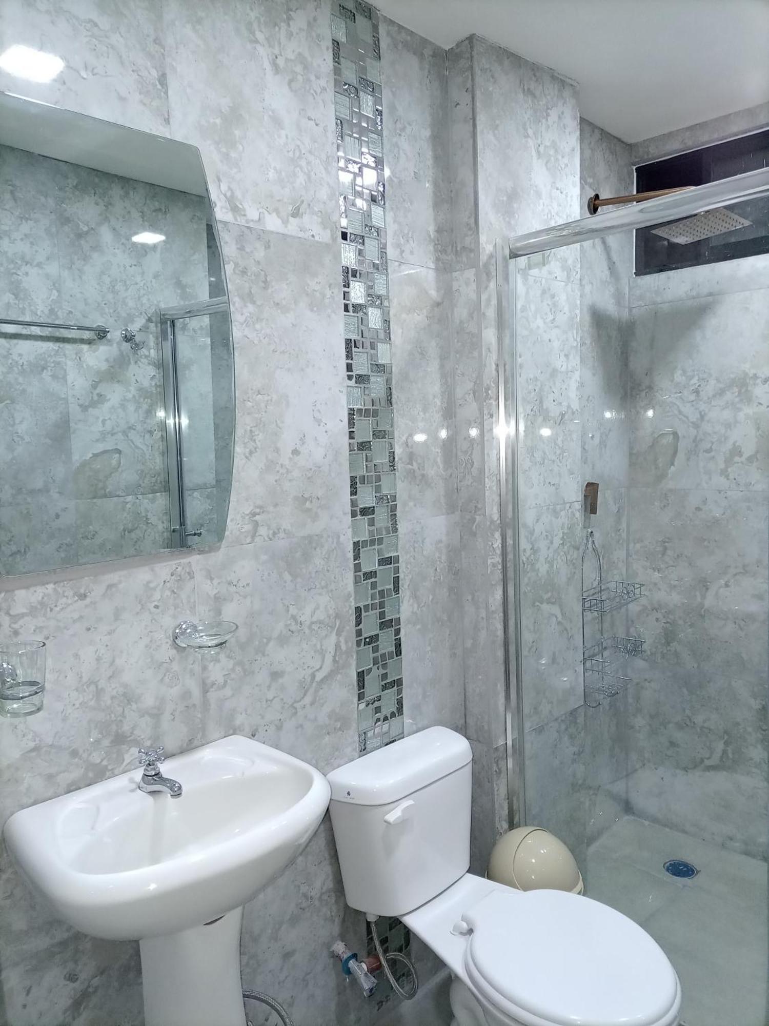 Hostal Atlantis Quito Dış mekan fotoğraf